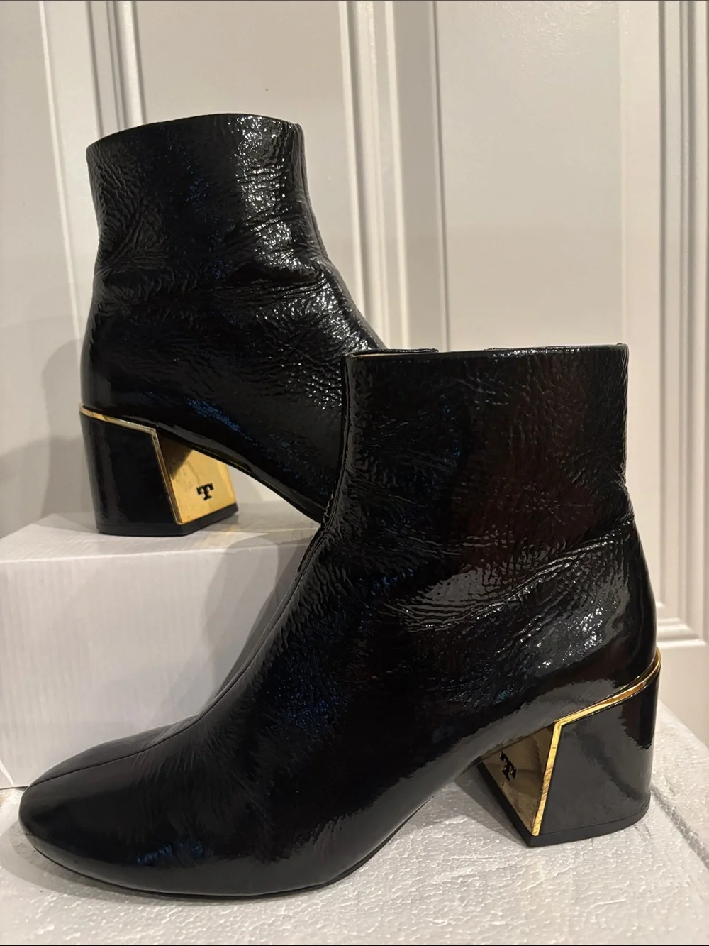 Tory Burch glossy black